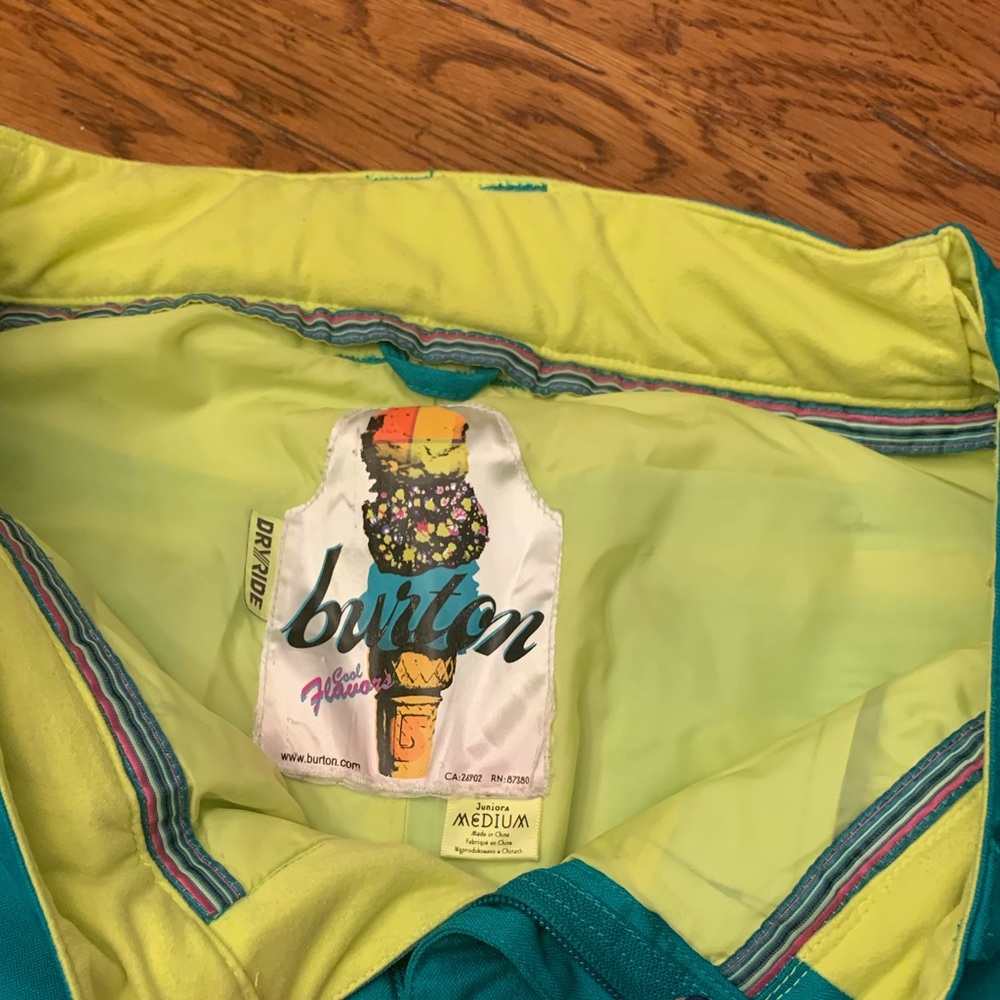 Burton Womens Snowboard Dry Ride Cool Flavors